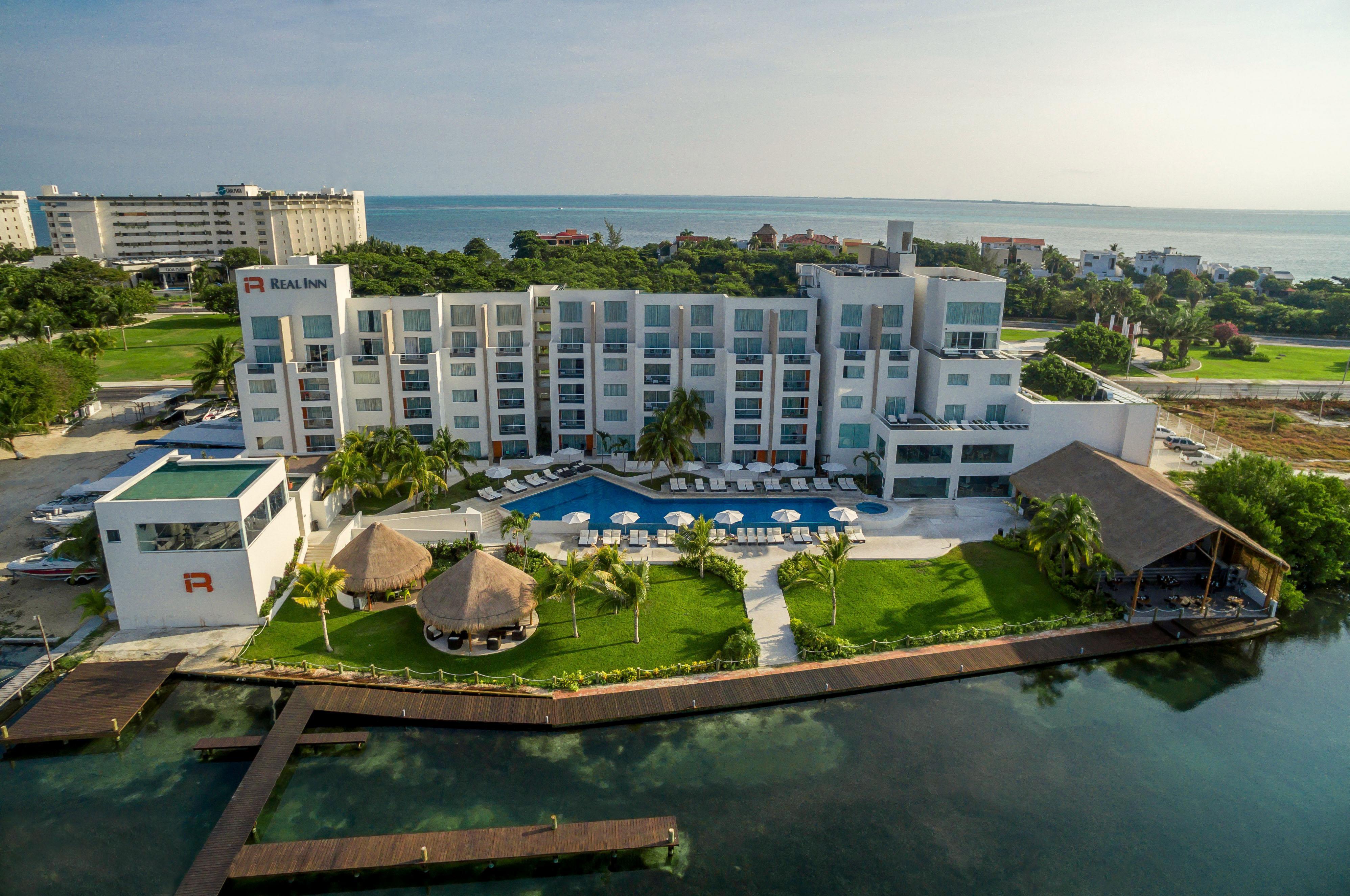 Real Inn Cancun Exterior photo